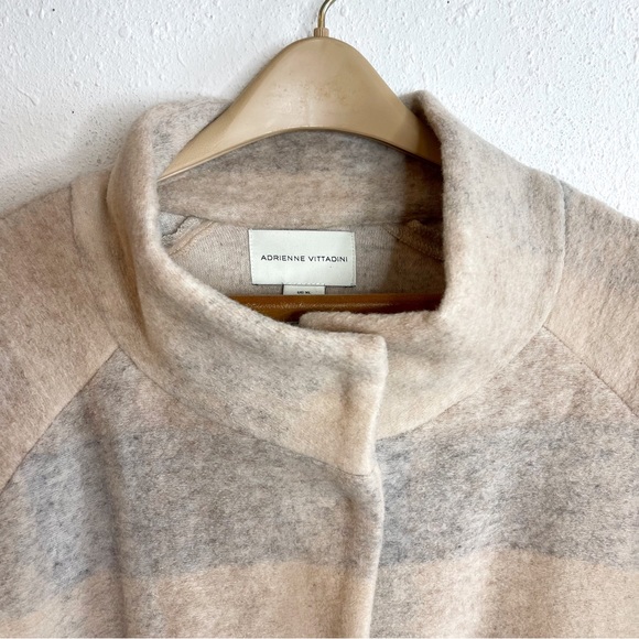 Adrienne Vittadini Wool Blend fuzzy sweater coat Striped Cream Brown Gray - Picture 2 of 9